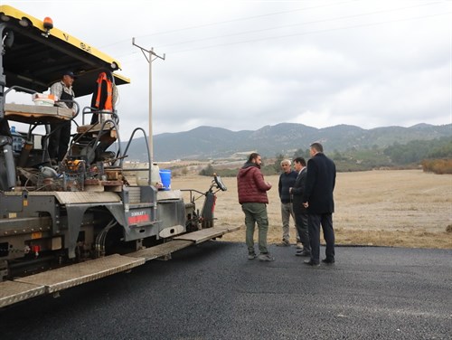 Vali Arslantaş,  Kestel-Keçili-Yüreğil köy grup yolu çalışmalarını yerinde inceledi.