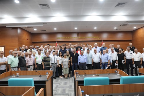 VALİMİZ SN. TÜRKER ÖKSÜZ’ÜN 19 EKİM MUHTARLAR GÜNÜ MESAJI